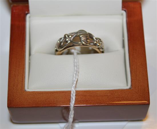 Clogau 9ct gold foliate ring, boxed & Clogau 9ct gold openwork ring, boxed(-)